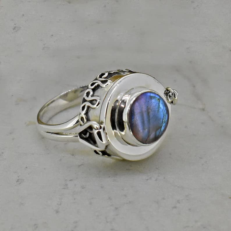 Labradorite Locket Ring